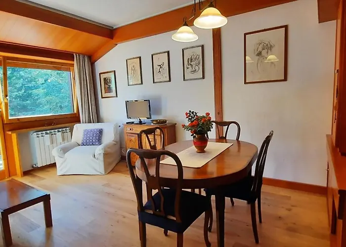 Di Montagna - 'la Ginestra' Апартаменты Пескассероли